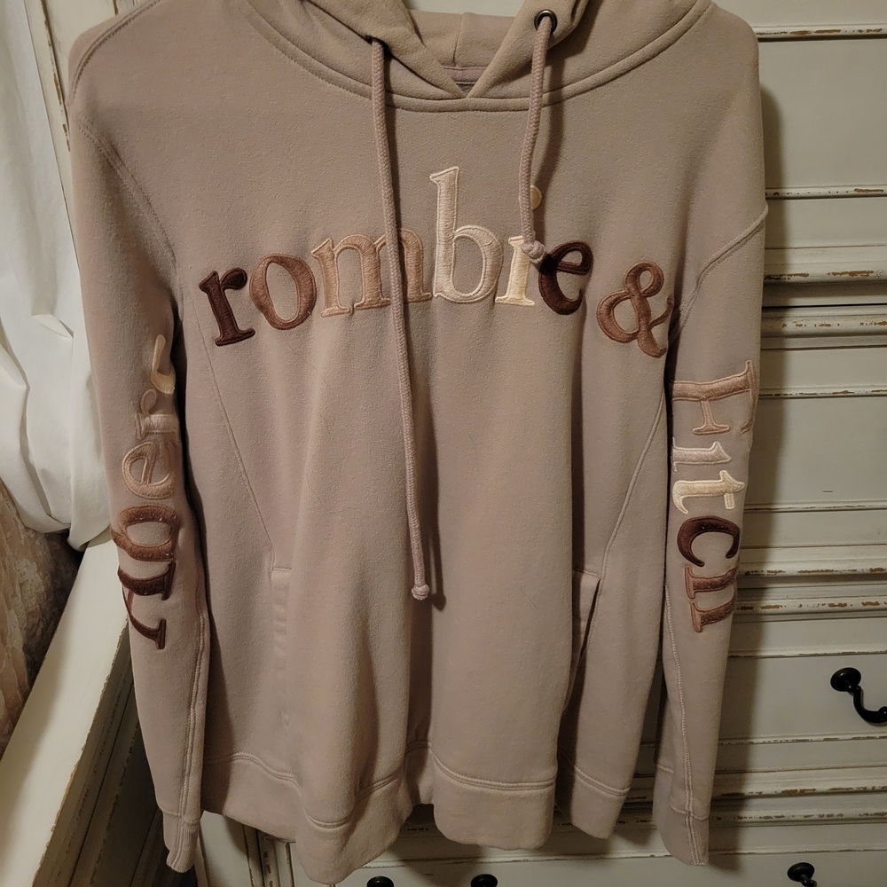Abercrombie & Fitch Women's Mauve Hoodie